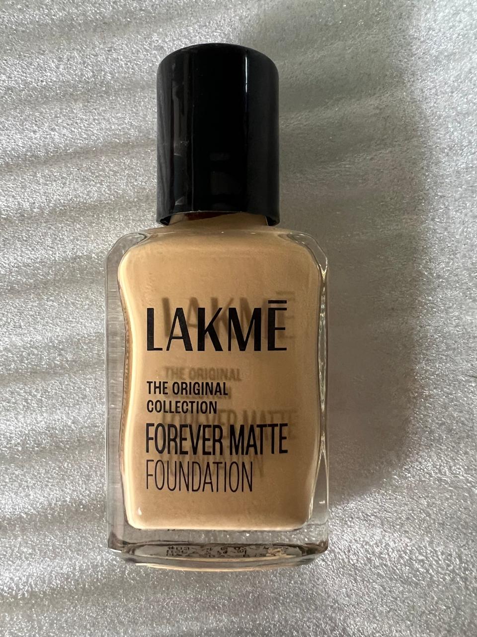 LAKME FOREVER MATTE FOUNDATION