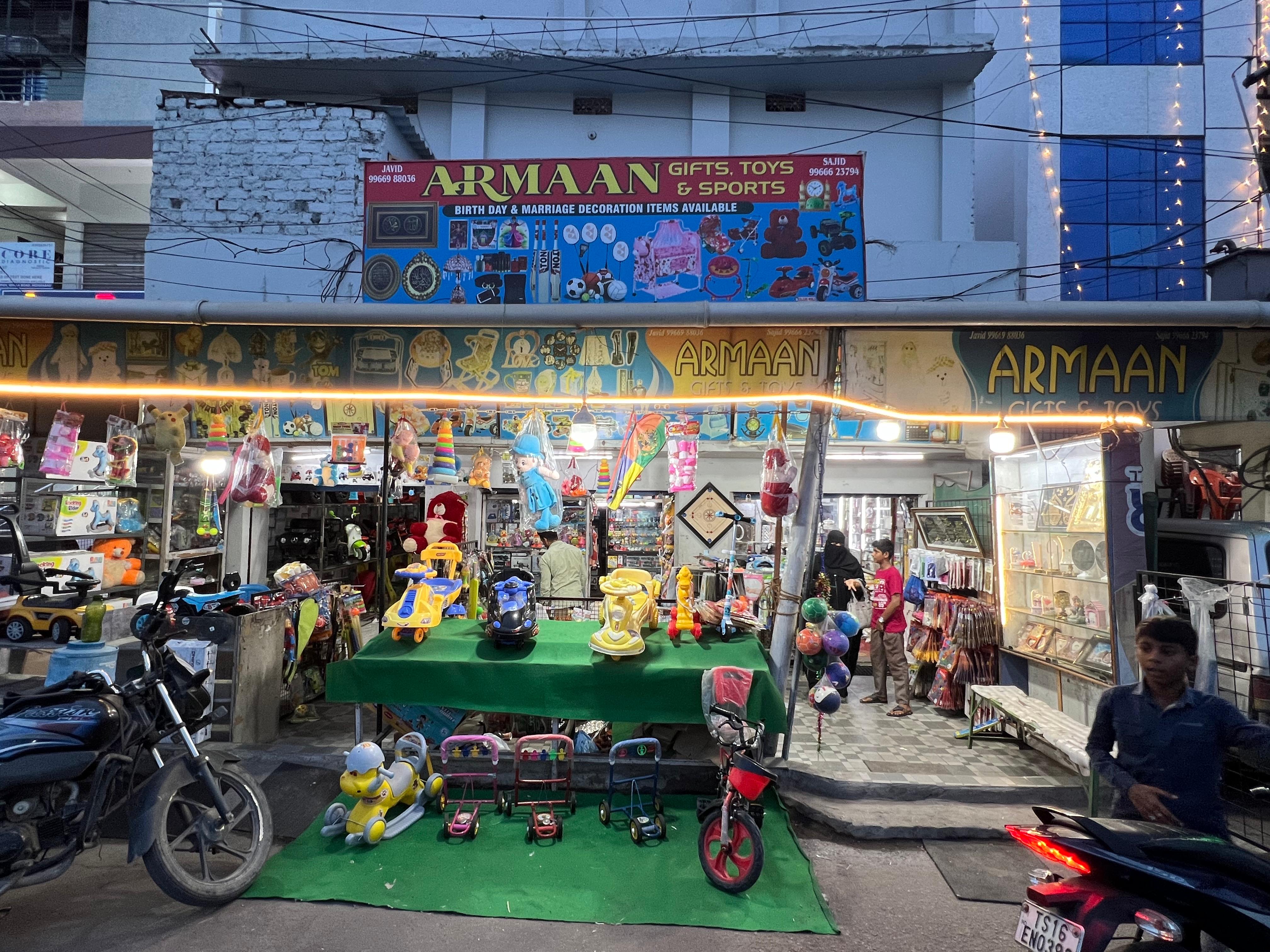 ARMAAN GIFTS & TOYS SHOP