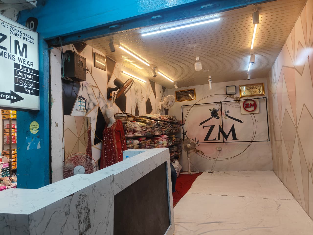 ZM WOMENS WEAR